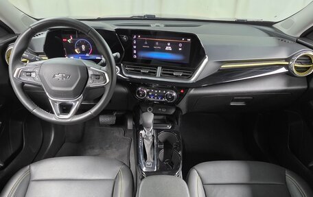 Chevrolet Trax, 2023 год, 1 709 000 рублей, 8 фотография