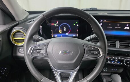 Chevrolet Trax, 2023 год, 1 709 000 рублей, 19 фотография