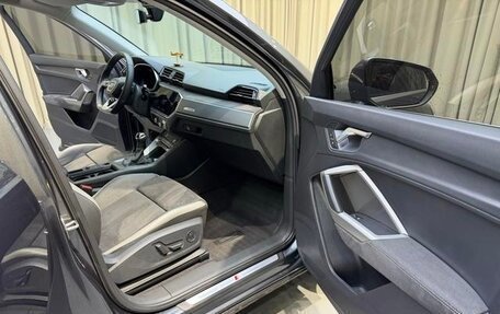 Audi Q3, 2023 год, 2 850 000 рублей, 10 фотография