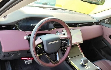 Land Rover Range Rover Evoque II, 2025 год, 6 700 000 рублей, 12 фотография