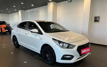 Hyundai Solaris II рестайлинг, 2019 год, 1 185 000 рублей, 1 фотография