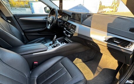 BMW 5 серия, 2018 год, 2 790 000 рублей, 10 фотография