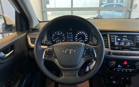 Hyundai Solaris II рестайлинг, 2019 год, 1 185 000 рублей, 10 фотография