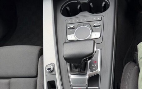 Audi A4, 2017 год, 1 530 000 рублей, 14 фотография