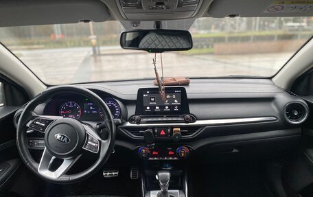 KIA Cerato IV, 2019 год, 1 550 000 рублей, 6 фотография