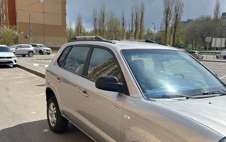 Hyundai Tucson III, 2006 год, 670 000 рублей, 3 фотография