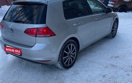 Volkswagen Golf VII, 2013 год, 850 000 рублей, 2 фотография