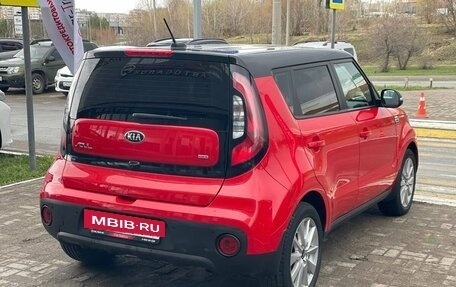KIA Soul II рестайлинг, 2017 год, 1 490 000 рублей, 11 фотография