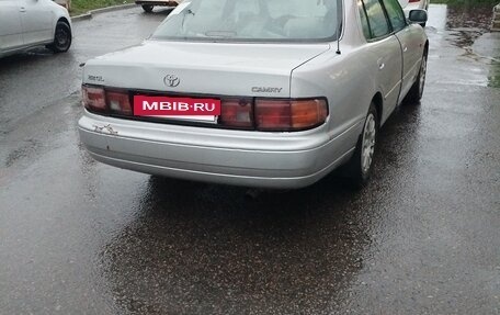 Toyota Camry, 1995 год, 260 000 рублей, 8 фотография