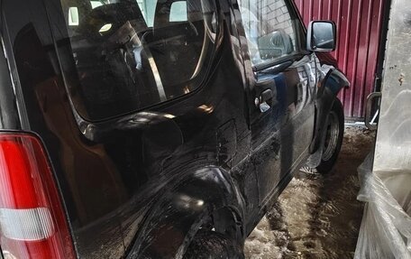 Suzuki Jimny, 2011 год, 320 000 рублей, 1 фотография