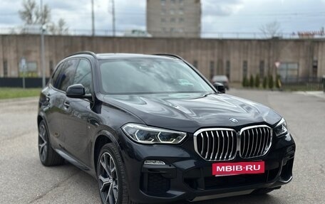 BMW X5, 2019 год, 5 800 000 рублей, 5 фотография