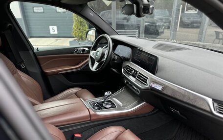 BMW X5, 2019 год, 5 800 000 рублей, 19 фотография