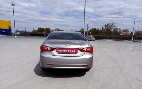 Hyundai Sonata VI, 2010 год, 1 040 000 рублей, 6 фотография