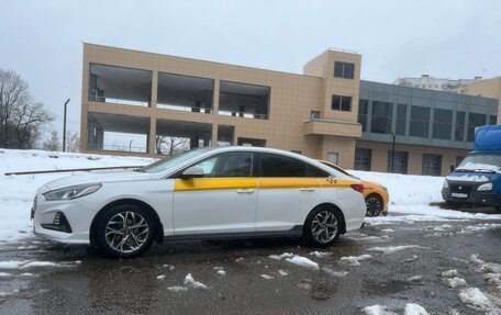 Hyundai Sonata VII, 2019 год, 1 300 000 рублей, 7 фотография