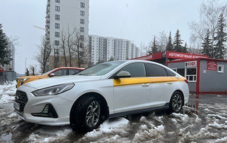 Hyundai Sonata VII, 2019 год, 1 300 000 рублей, 10 фотография