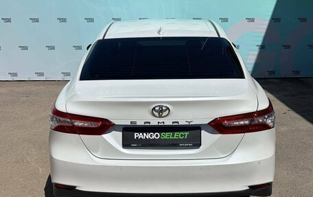 Toyota Camry, 2021 год, 2 845 000 рублей, 6 фотография