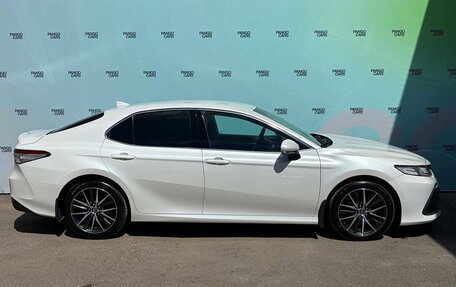 Toyota Camry, 2021 год, 2 845 000 рублей, 9 фотография