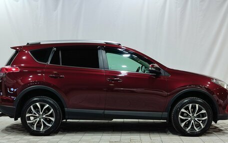 Toyota RAV4, 2019 год, 3 000 000 рублей, 4 фотография