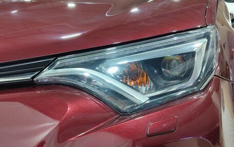 Toyota RAV4, 2019 год, 3 000 000 рублей, 9 фотография