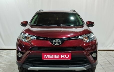Toyota RAV4, 2019 год, 3 000 000 рублей, 2 фотография