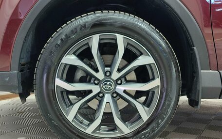 Toyota RAV4, 2019 год, 3 000 000 рублей, 10 фотография