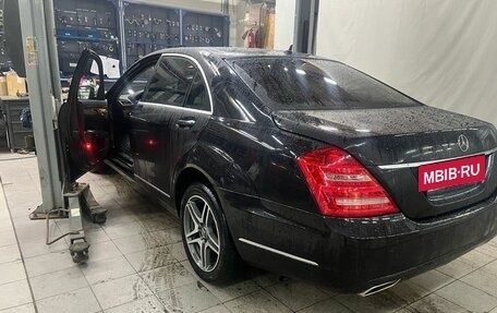 Mercedes-Benz S-Класс, 2012 год, 1 750 000 рублей, 2 фотография