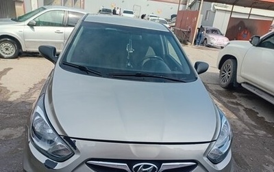 Hyundai Solaris II рестайлинг, 2011 год, 610 000 рублей, 1 фотография