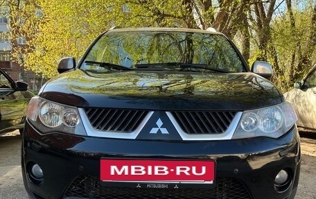 Mitsubishi Outlander III рестайлинг 3, 2007 год, 1 150 000 рублей, 1 фотография