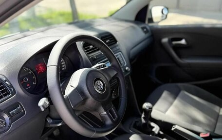 Volkswagen Polo VI (EU Market), 2012 год, 690 000 рублей, 13 фотография