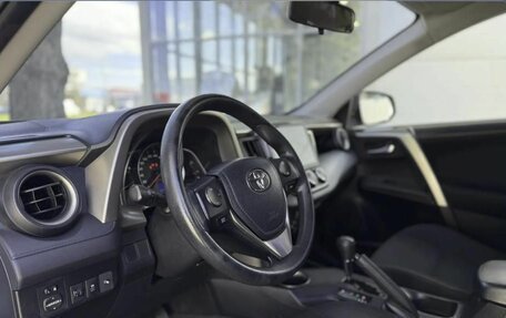 Toyota RAV4, 2014 год, 1 690 000 рублей, 12 фотография