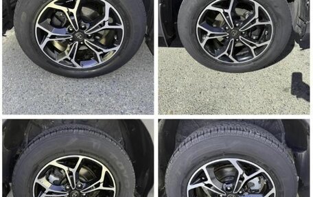 Toyota RAV4, 2014 год, 1 690 000 рублей, 21 фотография