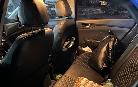 Hyundai Solaris II рестайлинг, 2019 год, 1 100 000 рублей, 6 фотография