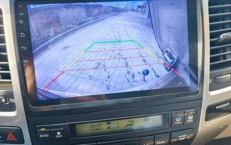 Toyota Land Cruiser Prado 120 рестайлинг, 2005 год, 1 660 000 рублей, 10 фотография