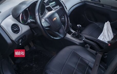 Chevrolet Cruze II, 2012 год, 550 000 рублей, 5 фотография