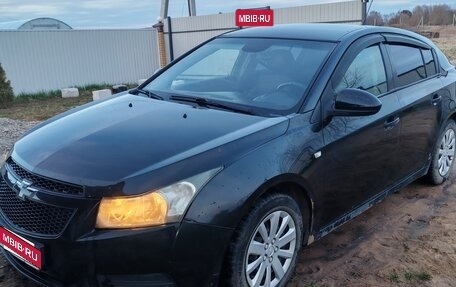 Chevrolet Cruze II, 2012 год, 550 000 рублей, 3 фотография