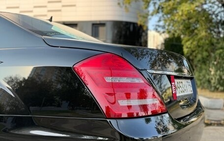 Mercedes-Benz S-Класс, 2012 год, 1 700 000 рублей, 20 фотография