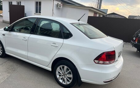 Volkswagen Polo VI (EU Market), 2016 год, 1 050 000 рублей, 2 фотография