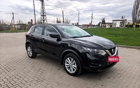 Nissan Qashqai, 2021 год, 1 830 000 рублей, 2 фотография