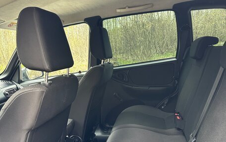 Chevrolet Niva I рестайлинг, 2016 год, 649 000 рублей, 7 фотография