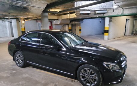 Mercedes-Benz C-Класс, 2017 год, 3 000 000 рублей, 3 фотография