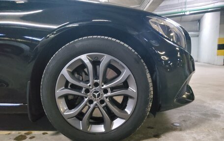 Mercedes-Benz C-Класс, 2017 год, 3 000 000 рублей, 9 фотография