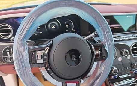 Rolls-Royce Cullinan, 2026 год, 72 000 000 рублей, 15 фотография