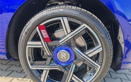 Rolls-Royce Cullinan, 2026 год, 72 000 000 рублей, 26 фотография