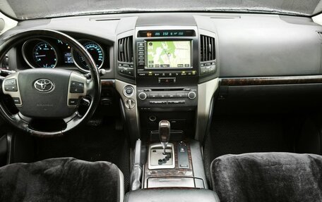 Toyota Land Cruiser 200, 2008 год, 3 370 000 рублей, 18 фотография