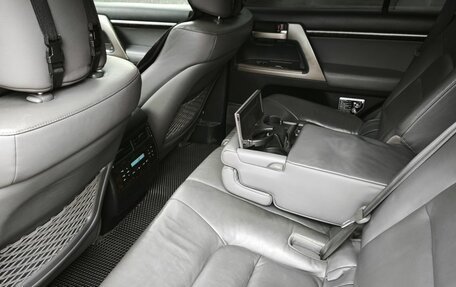 Toyota Land Cruiser 200, 2008 год, 3 370 000 рублей, 21 фотография