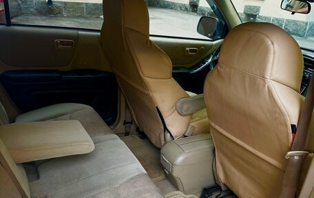 Toyota Highlander III, 2001 год, 890 000 рублей, 19 фотография