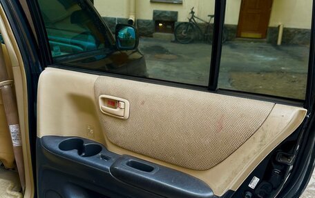 Toyota Highlander III, 2001 год, 890 000 рублей, 18 фотография