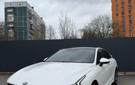 KIA K5, 2021 год, 2 950 000 рублей, 2 фотография