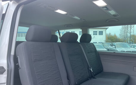 Volkswagen Caravelle T6 рестайлинг, 2023 год, 4 990 000 рублей, 9 фотография