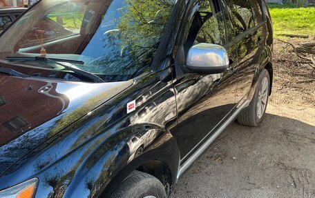 Mitsubishi Outlander III рестайлинг 3, 2007 год, 1 150 000 рублей, 4 фотография